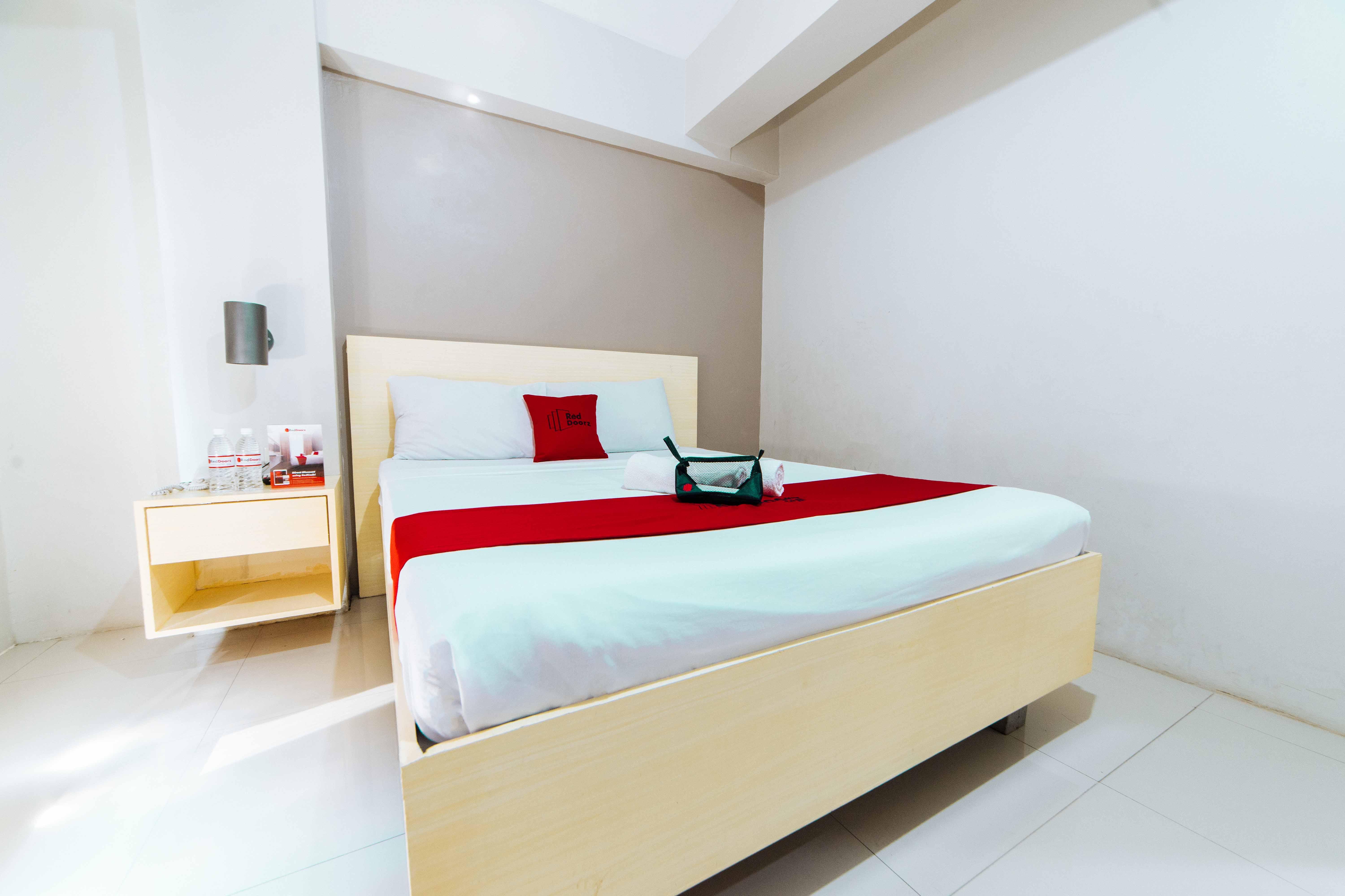 Hotel Reddoorz At Samat Mandaluyong Zewnętrze zdjęcie